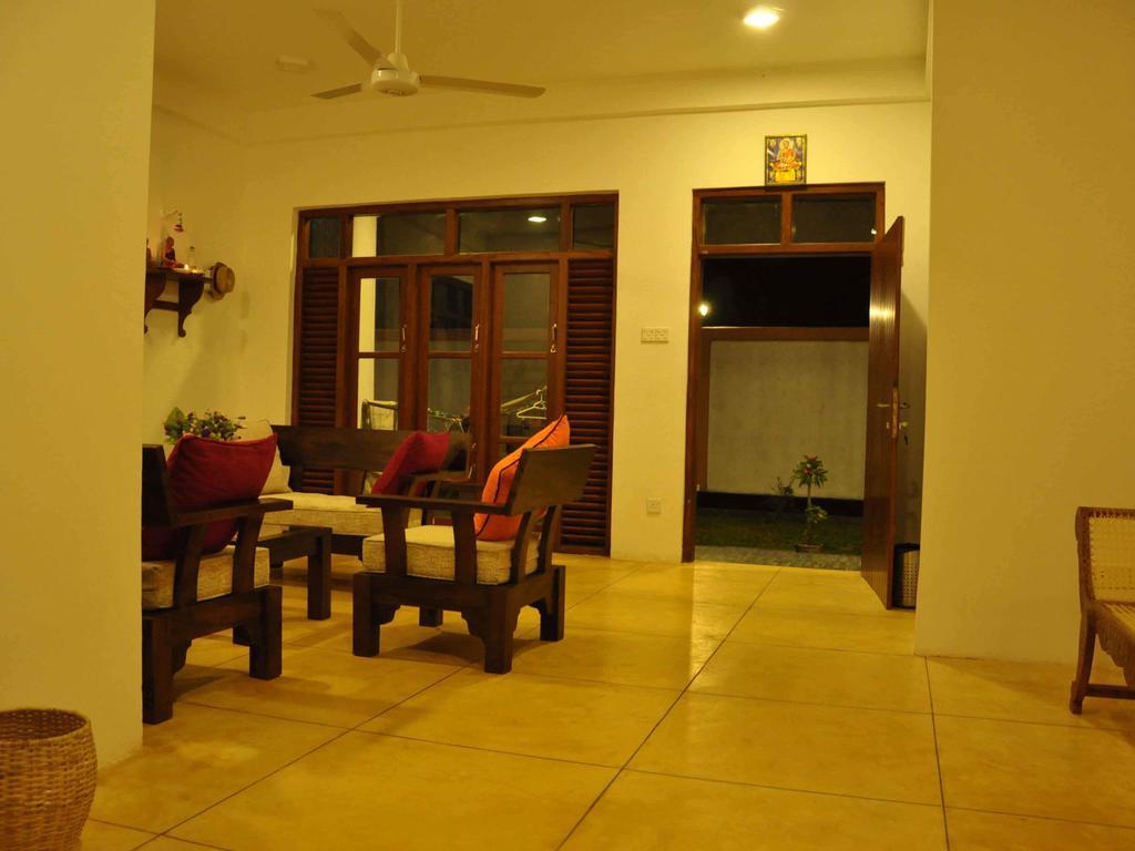 Helis Place Unawatuna Extérieur photo