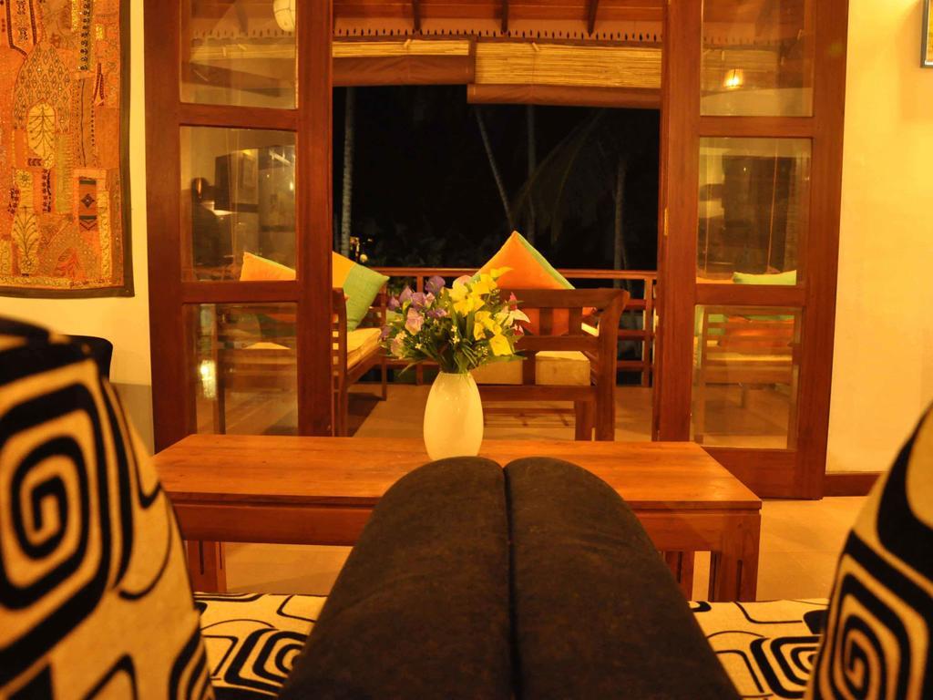 Helis Place Unawatuna Extérieur photo