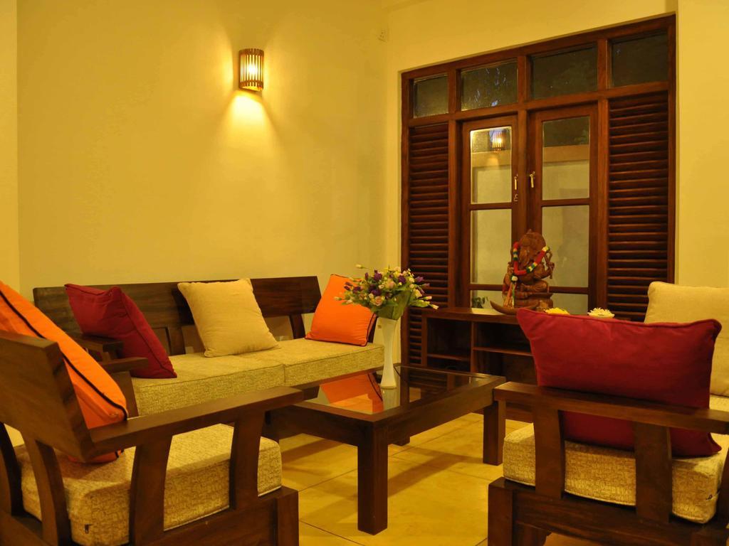 Helis Place Unawatuna Extérieur photo