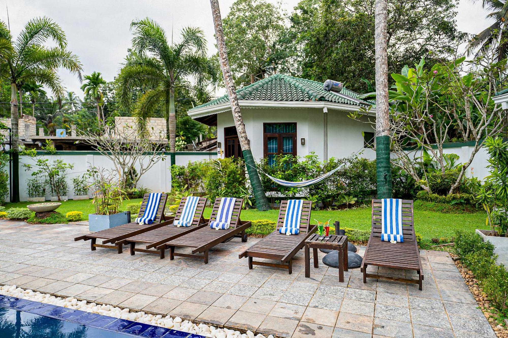 Helis Place Unawatuna Extérieur photo