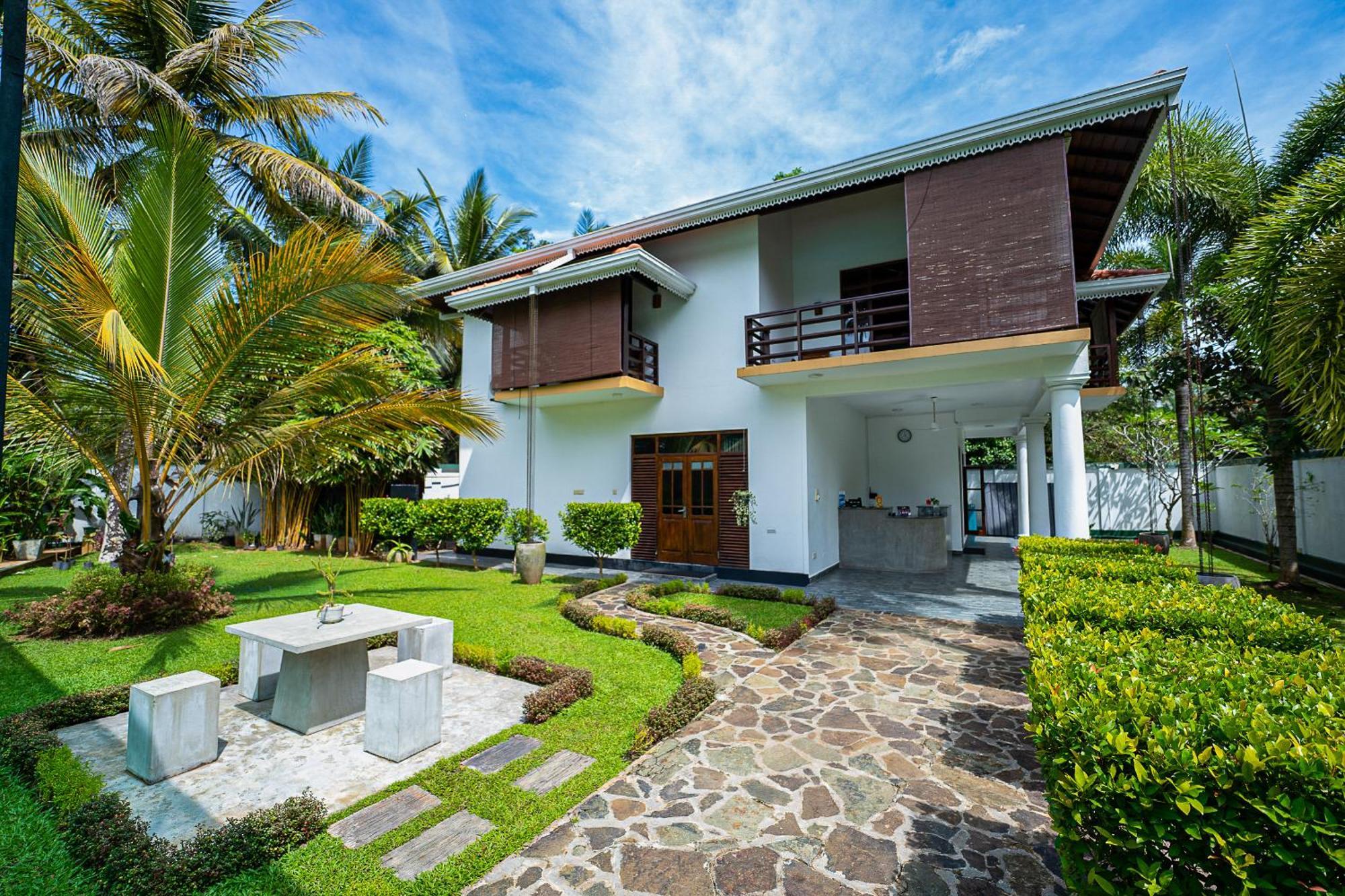 Helis Place Unawatuna Extérieur photo