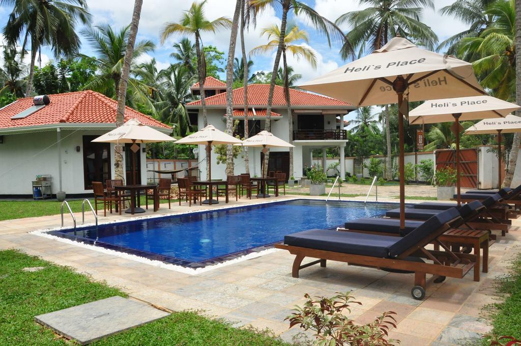 Helis Place Unawatuna Extérieur photo