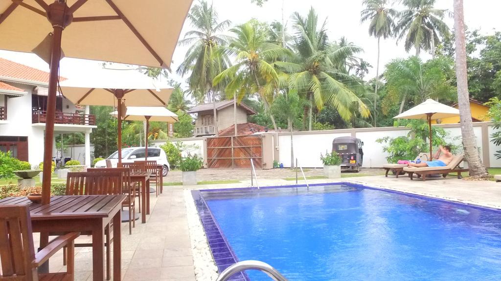 Helis Place Unawatuna Extérieur photo